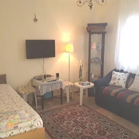 Dublex With Private Garden In Çeşme